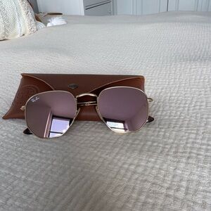 Real raybans, barely used. Not polarised